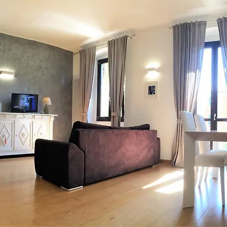 Flat 81 Apartment